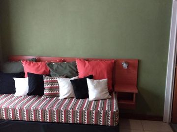 Excelente casa en venta 5 ambientes con cochera en Santa Maria de los Olivos -  Malvinas Argentinas