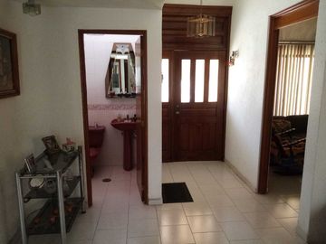 CASA EN VENTA EN 1 PLANTA EN CALLE ABIERTA  AL NORTE