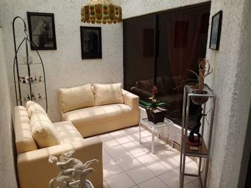 CASA EN VENTA EN 1 PLANTA EN CALLE ABIERTA  AL NORTE