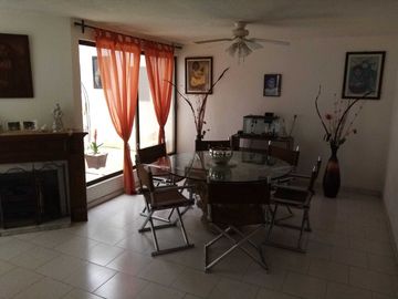 CASA EN VENTA EN 1 PLANTA EN CALLE ABIERTA  AL NORTE