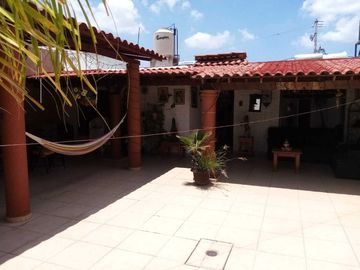 CASA EN VENTA EN 1 PLANTA EN CALLE ABIERTA  AL NORTE