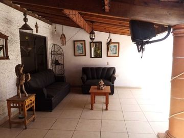 CASA EN VENTA EN 1 PLANTA EN CALLE ABIERTA  AL NORTE