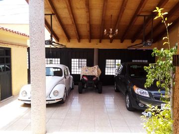 CASA EN VENTA EN 1 PLANTA EN CALLE ABIERTA  AL NORTE