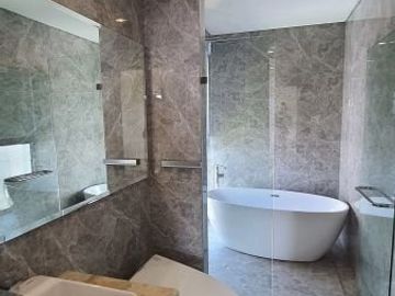 FURNISHED Baru Gress Apartemen Graha Golf