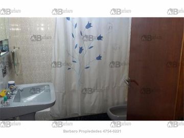 Barbaro vende en San Martin Tipo casa