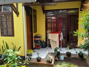 Rumah kost produktif murah dekat kampus maranatha Bandung shm