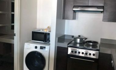 Condominium 1 Bedroom: 1 BR Condo For Sale in Edades Tower and Garden Villas Rockwell Makati City