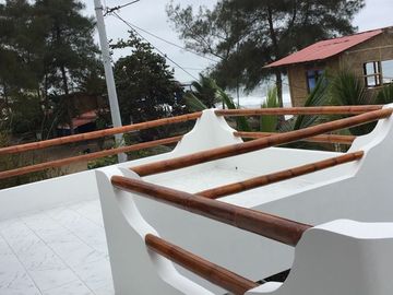 Manglaralto Ocean Front Mini Castle: Se Vende Casa Frente al Mar en Manglaralto