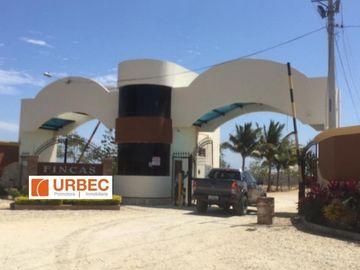 VENTA- Hermosa Casa en venta en Playas de Villamil / Urbec 20URB192