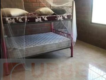 VENTA- Hermosa Casa en venta en Playas de Villamil / Urbec 20URB192
