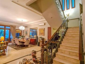 DIJUAL RUMAH LUAS, MEGAH at Jl SUBANG MENTENG, JAKPUS