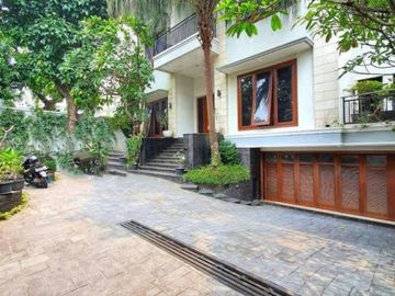 DIJUAL RUMAH LUAS, MEGAH at Jl SUBANG MENTENG, JAKPUS