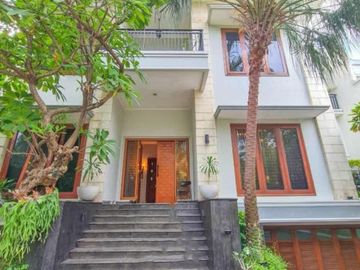 DIJUAL RUMAH LUAS, MEGAH at Jl SUBANG MENTENG, JAKPUS