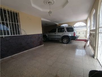 Se Vende casa de 275 Mts2 en La Floresta de Arraiján (H)