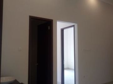 DIJUAL RUMAH SIAP HUNI GRAHA GOLF PBI ARAYA MALANG