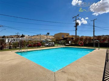 Casa en venta de 3 dorm. en Villa Alemana