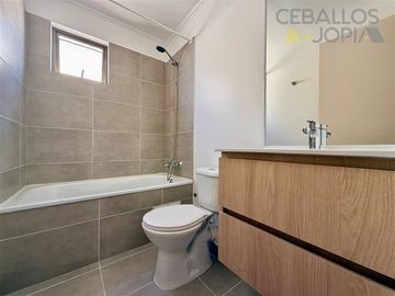 Casa en venta de 3 dorm. en Villa Alemana