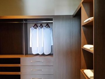 VENTA  Exclusivo Penthouse 729 m2 AMUEBLADO Y DECORADO TEMPORALMENTE RENTADO