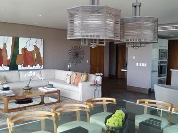 VENTA  Exclusivo Penthouse 729 m2 AMUEBLADO Y DECORADO TEMPORALMENTE RENTADO