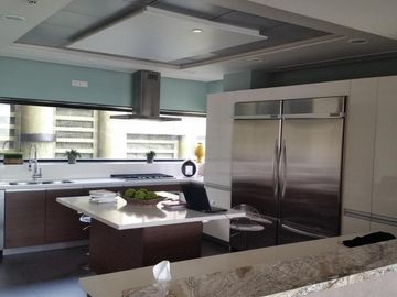 VENTA  Exclusivo Penthouse 729 m2 AMUEBLADO Y DECORADO TEMPORALMENTE RENTADO
