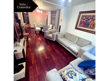 VENDO LINDA CASA EN ESQUINA EN URB LA NORIA