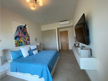 SE VENDE APARTAMENTO EN PLAYA ESCONDIDA