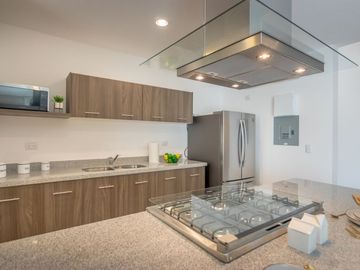 Casa de 3 Recámaras con Baño completo en Zibatá (Una en Planta Baja)