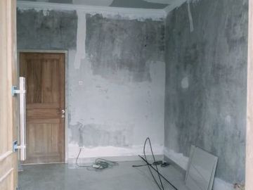 RUMAH SIAP HUNI TERMURAH TENGAH KOTA 2 LANTAI DIBAWAH 1 M