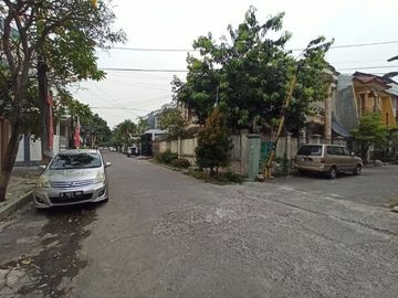 Rumah Hoek Dekat Rumah Sakit Hermina Sunter Jakarta Utara