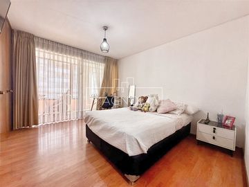Departamento en venta de 4 dorm. en Providencia