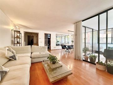 Departamento en venta de 4 dorm. en Providencia