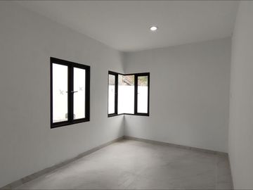 RUMAH GRESS BARU! NUSALOKA BSD JUAL MURAH DEPAN TAMAN