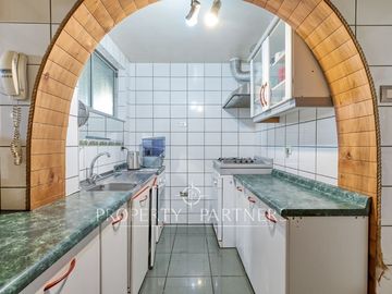 Amplia casa en venta en La Reina cercano a metro  Fernando Castillo Velasco