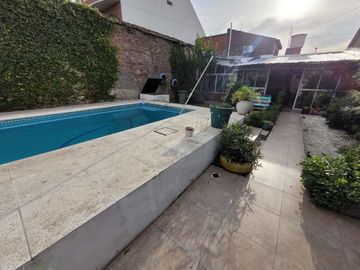 Casa en venta en Avellaneda Este