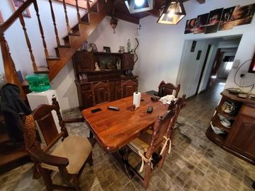 Casa en venta en Avellaneda Este