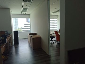 Disewakan Ruang Kantor di Mid Plaza! - Kondisi Bare OFC-A0219