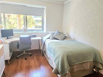 Departamento en venta 3 dorm. Portal La Dehesa, Lo Barnechea