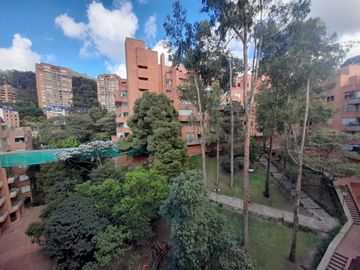 apartamento en arriendo en pardo rubio. Cod A2866536