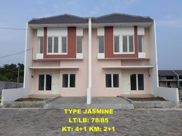 Rumah Surabaya Barat murah siap huni