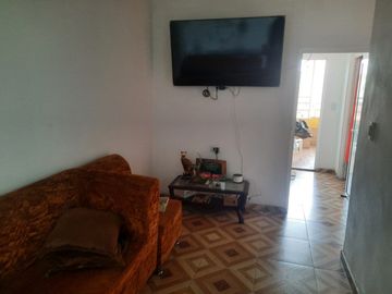 casa en venta en villa del prado. Cod V4918