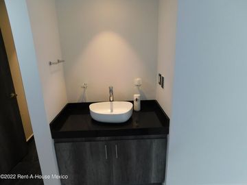 Departamento en Venta en Lomas de San Lorenzo  RAH232827REF