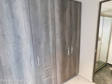 Departamento en Venta en Lomas de San Lorenzo  RAH232827REF