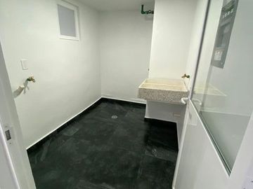 Departamento en Venta en Lomas de San Lorenzo  RAH232827REF