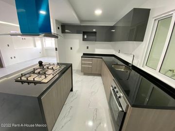 Departamento en Venta en Lomas de San Lorenzo  RAH232827REF