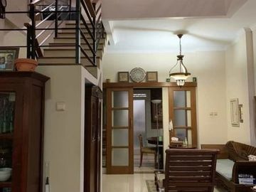 Rumah di Pondok Hijau Indah Dekat Gegerkalong dan Setiabudi