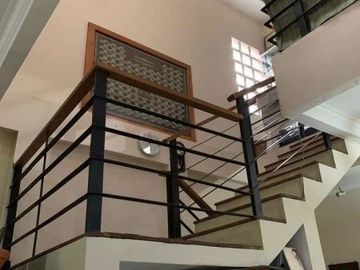Rumah di Pondok Hijau Indah Dekat Gegerkalong dan Setiabudi