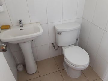 Vende Local Comercial Km.13 A Pinto
