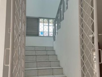 Rumah sewa 2 lantai dalam komplek bukit cinere indah depok
