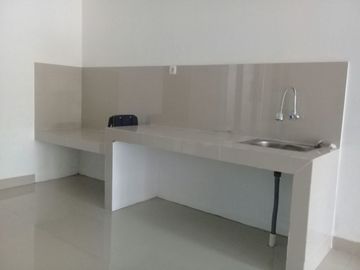 Buruan di Booking !! Rumah Murah Siap Huni di Dekat Komplek DKI, Meruya, Hanya 1,3 Milyar