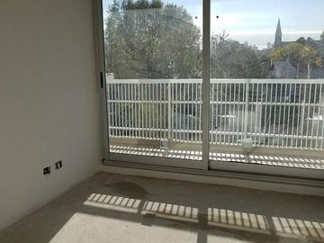 4 Amb Fte Muy Lum. c/coch fija opcional  - Villa Urquiza